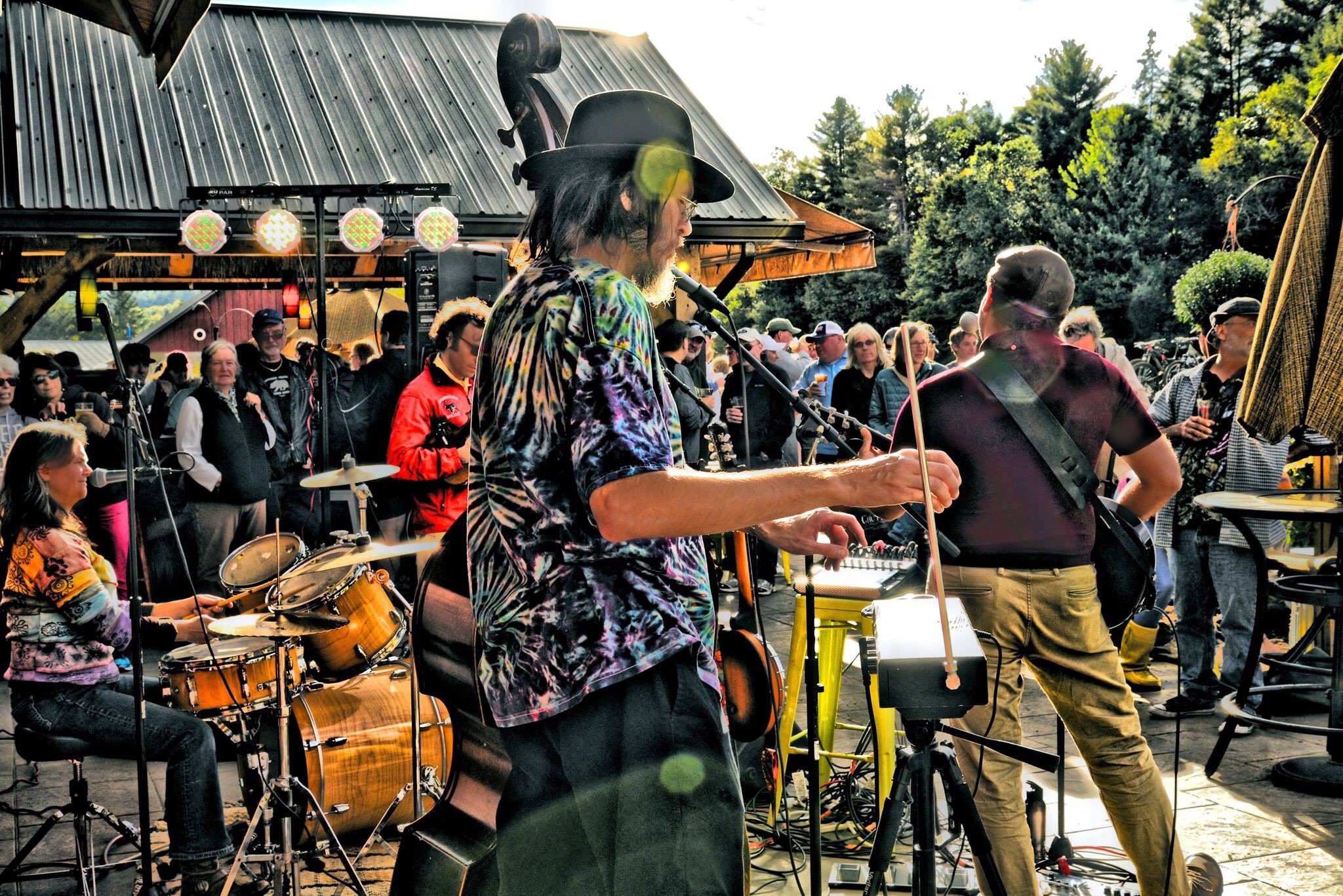 Gallery Mikes Tiki Bar East Burke, VT