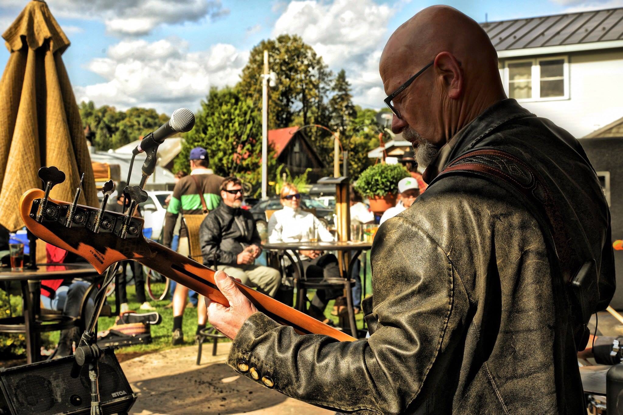 Home Mikes Tiki Bar East Burke, VT